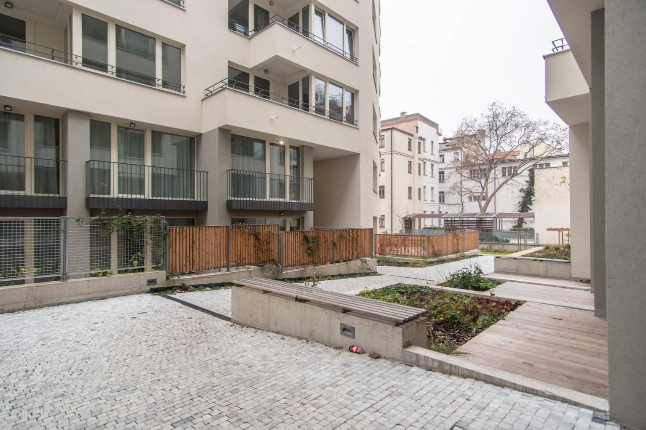 Apartment With Balcony Praha Exteriér fotografie